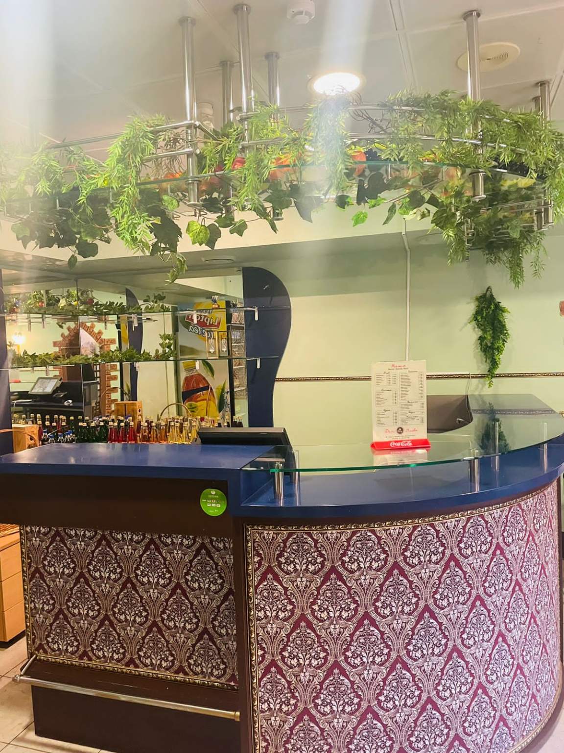 Снять  кафе/ресторан